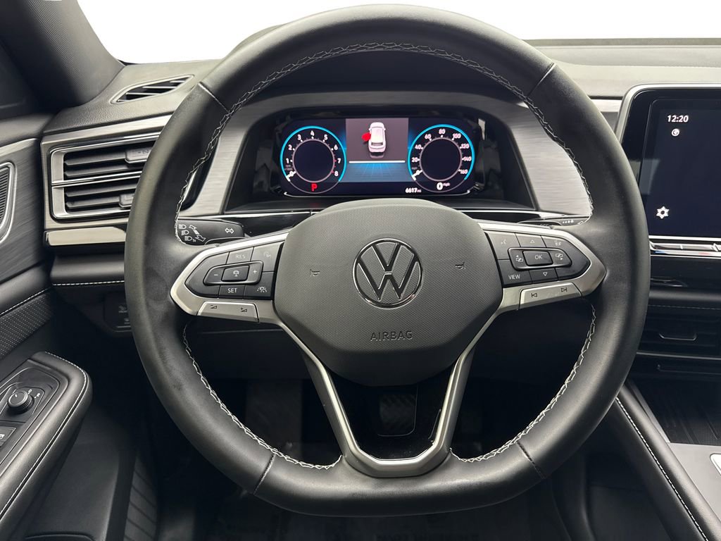 Used 2025 Volkswagen Atlas Cross Sport SE image 56