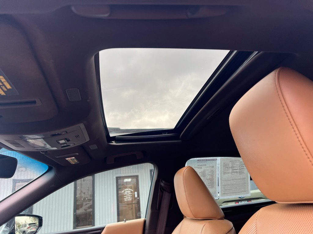 Used 2019 Lexus ES 350 w/ Premium Package FWD image 14