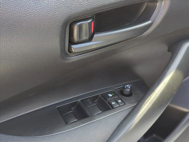 Certified 2022 Toyota Corolla LE image 8