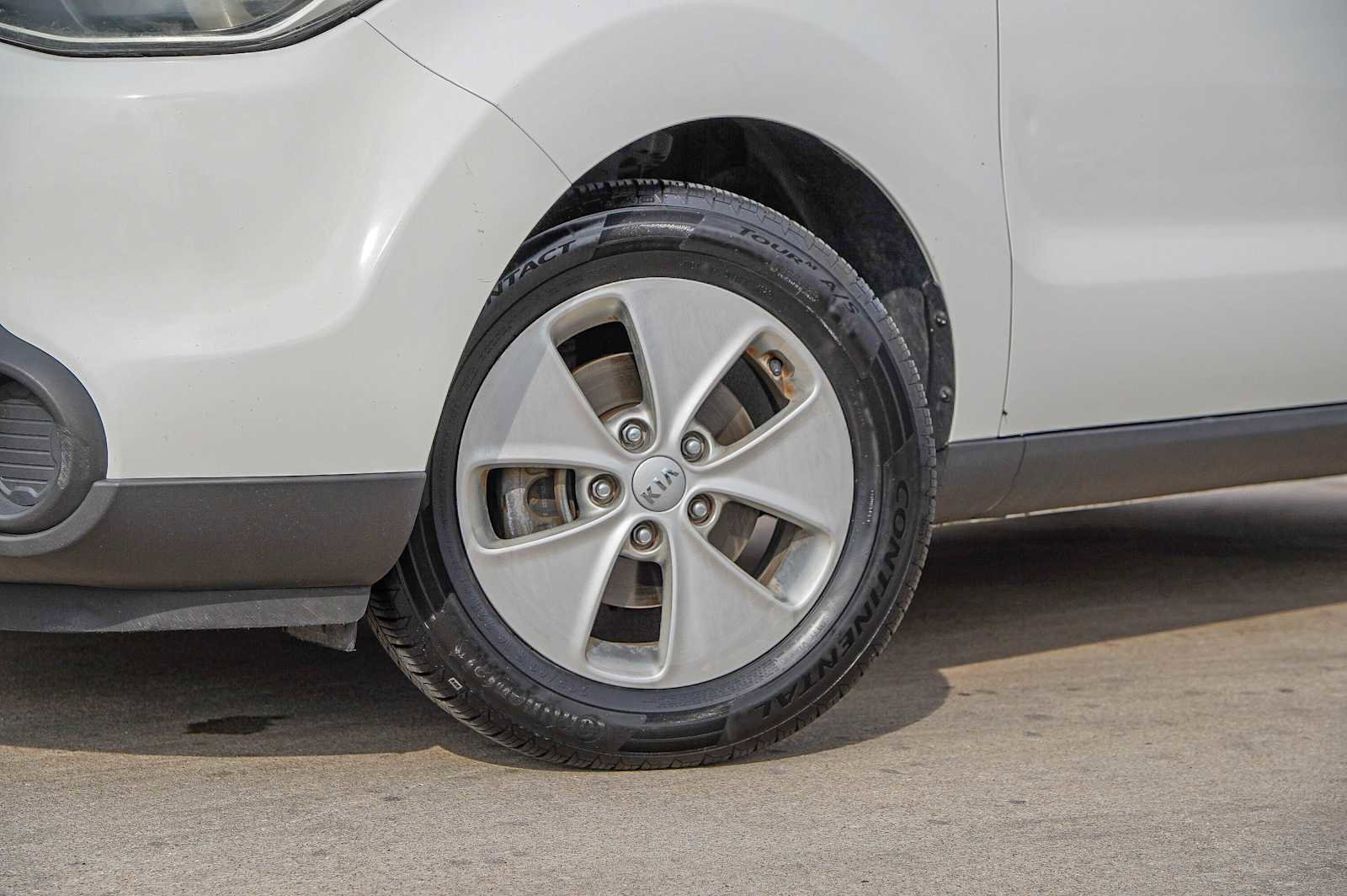 Used 2014 Kia Soul image 2