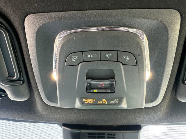 Used 2025 Toyota Corolla SE image 41