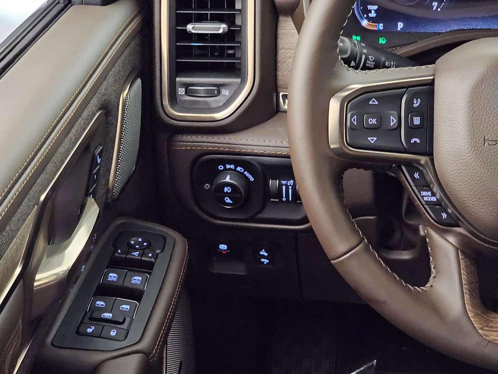 New 2026 RAM 1500 Limited image 22