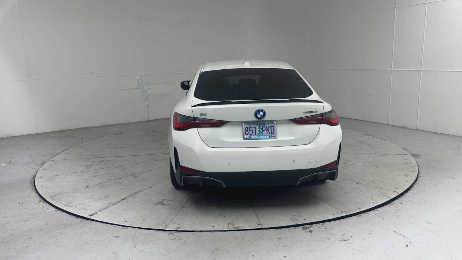 Certified 2023 BMW i4 eDrive40 RWD image 3