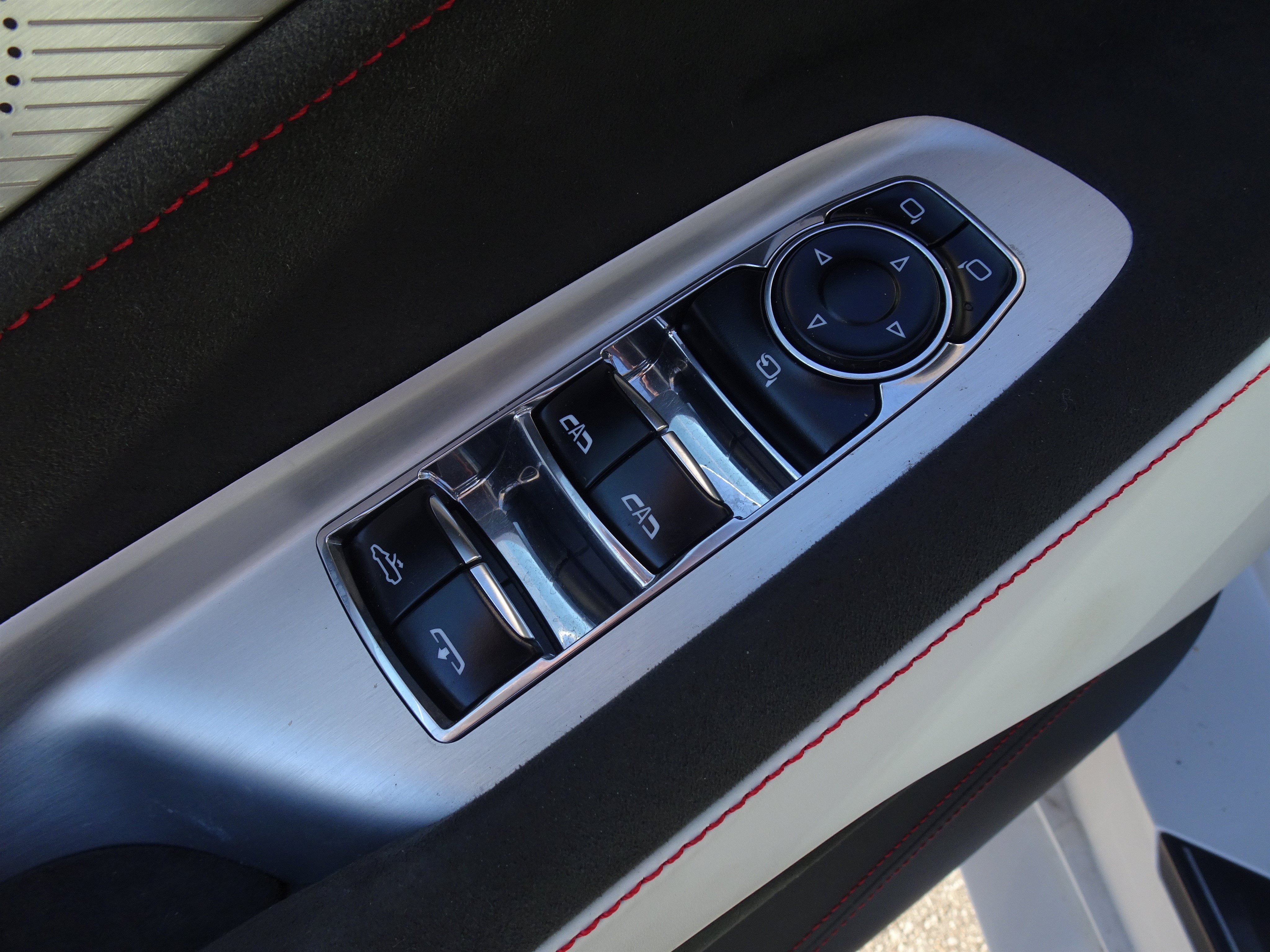 Used 2023 Chevrolet Corvette Stingray Premium Conv RWD image 14