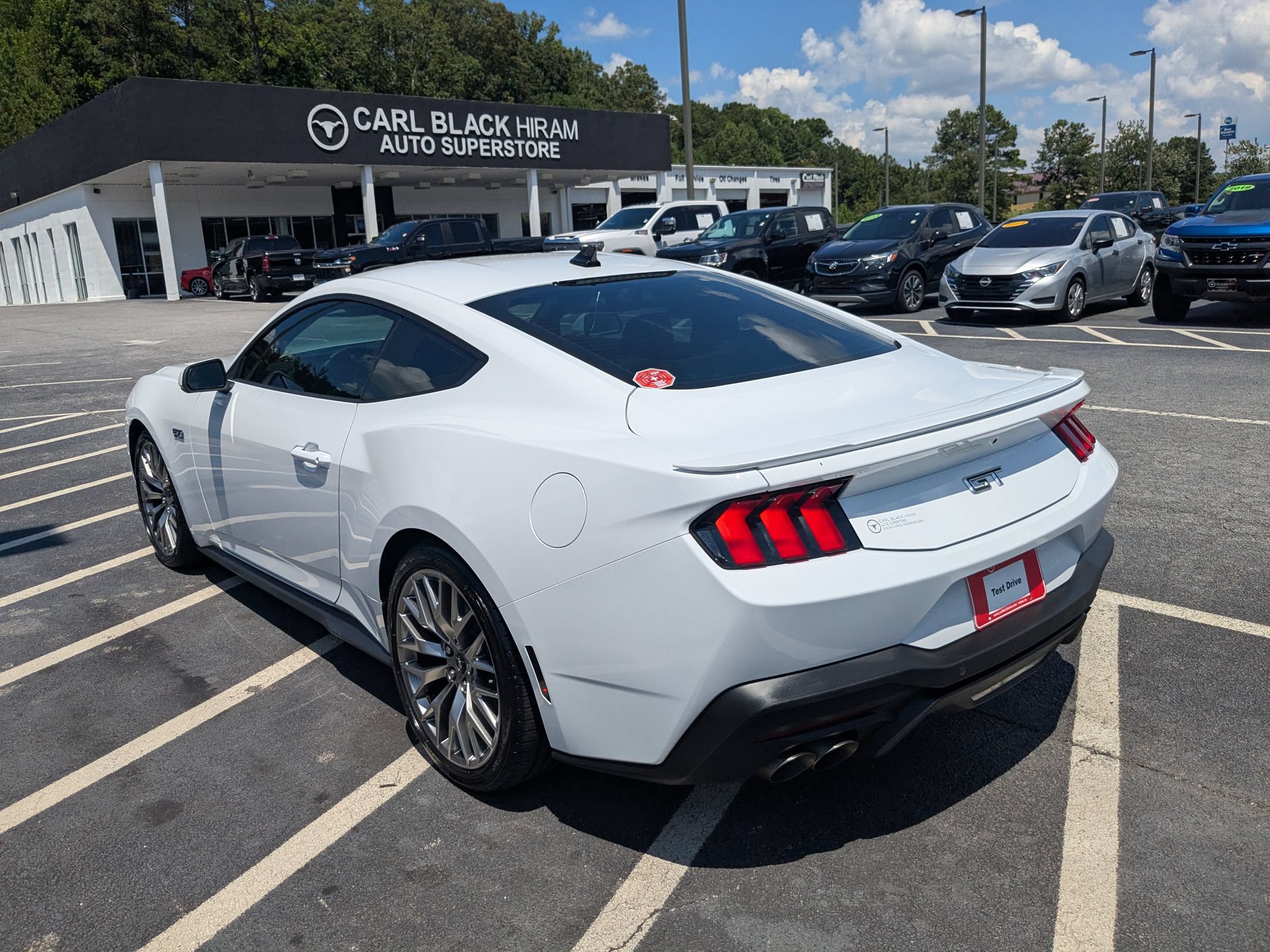 Used 2025 Ford Mustang GT Premium RWD image 7