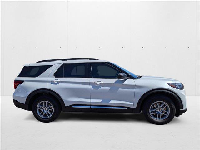 New 2025 Ford Explorer Active w/ Active Comfort Package RWD image 7