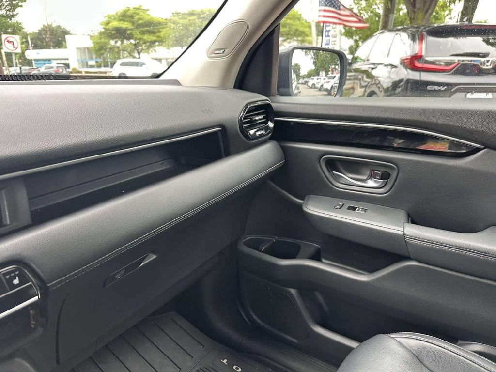 Used 2023 Honda Pilot Touring image 30