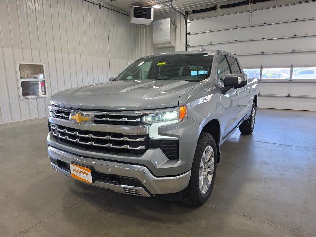 Used 2025 Chevrolet Silverado 1500 LTZ w/ LTZ Convenience Package II AWD/4WD image 4