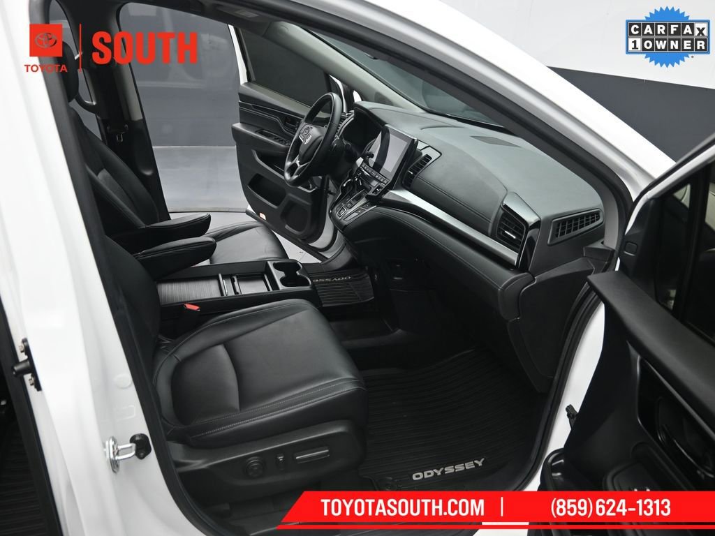 Used 2024 Honda Odyssey Touring image 49