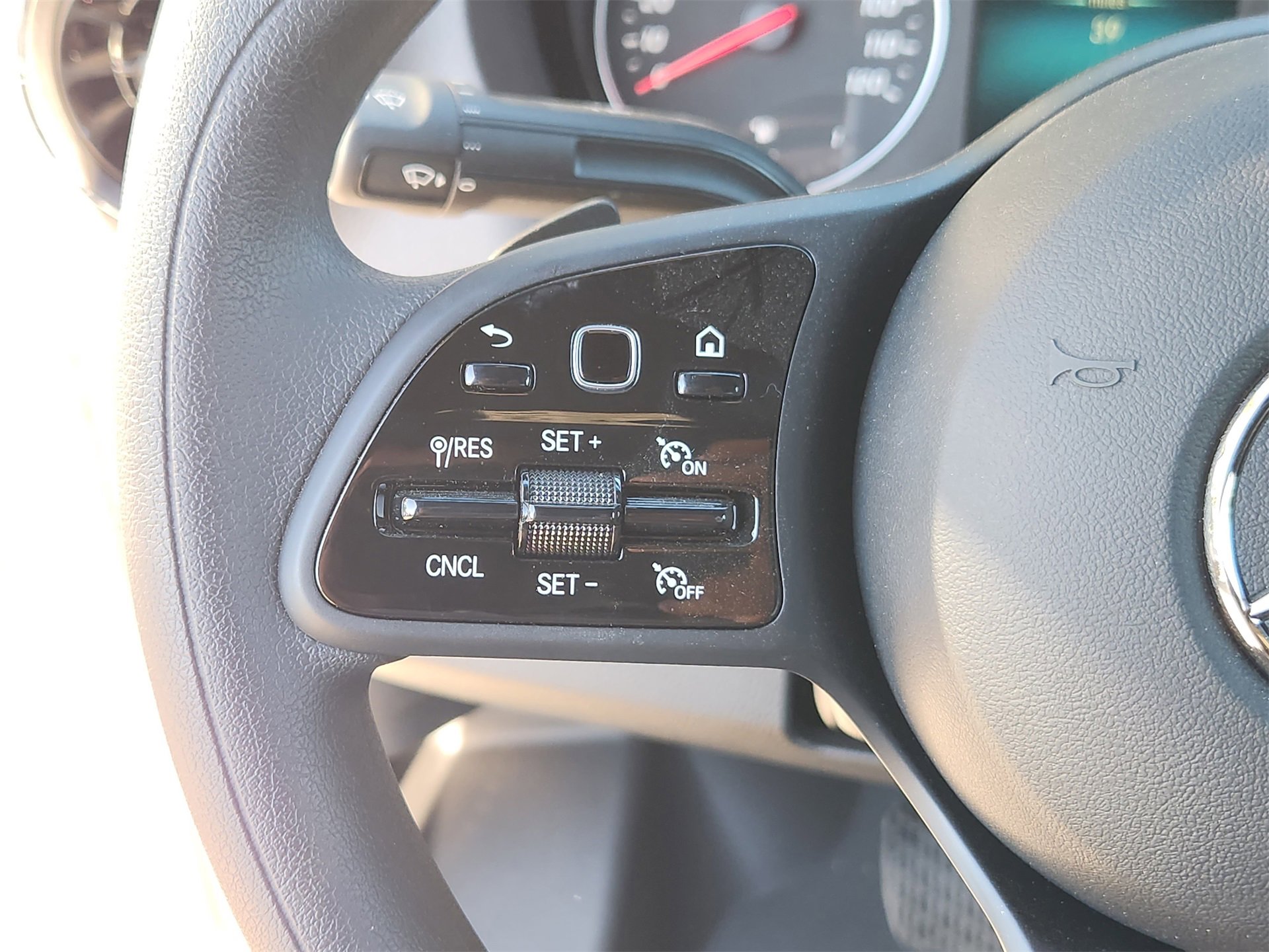 Used 2024 Mercedes-Benz Sprinter 3500 image 27