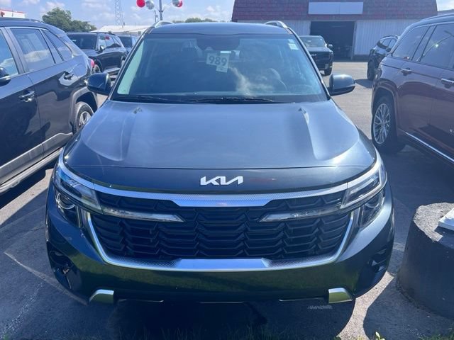 Certified 2024 Kia Seltos S AWD/4WD image 3