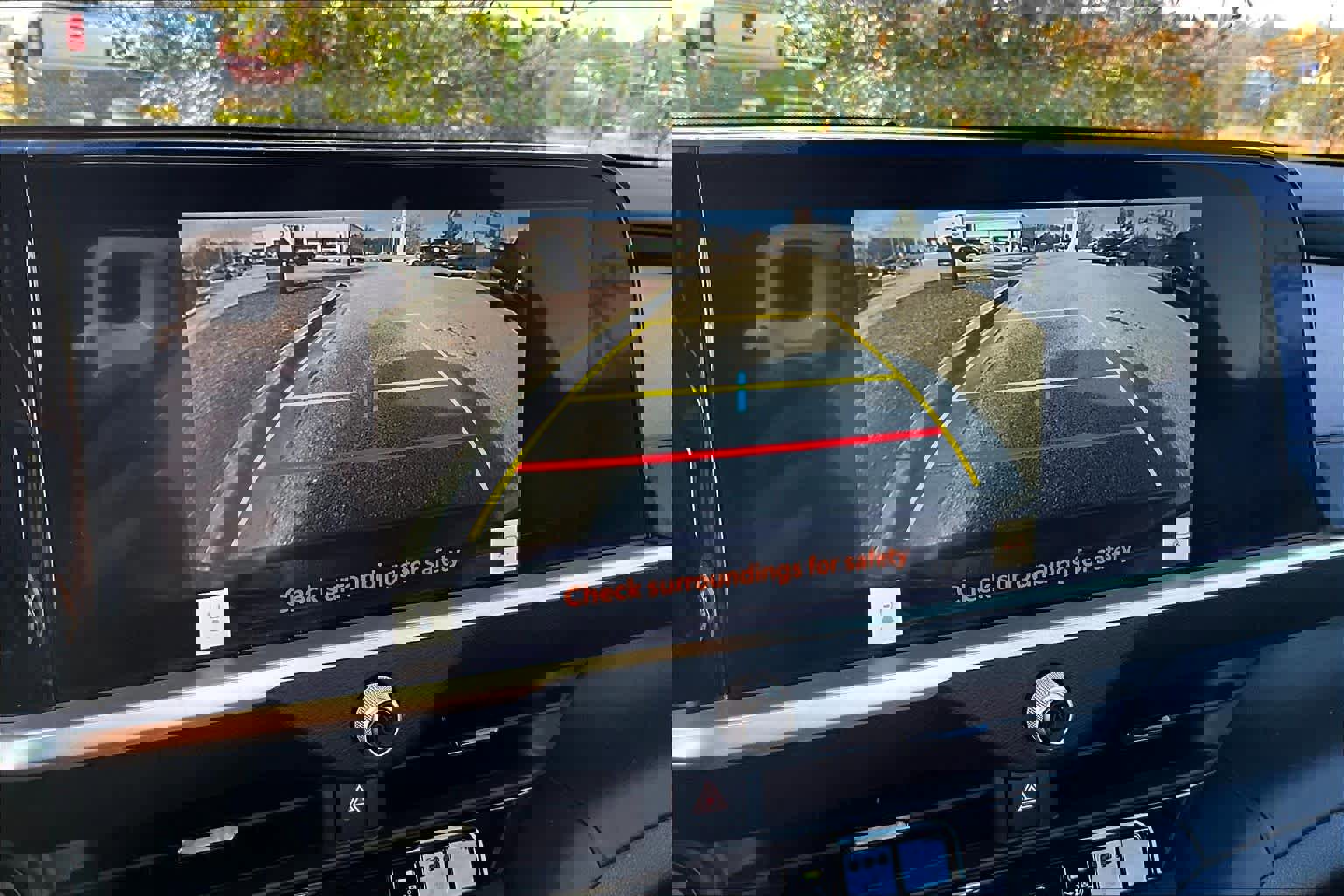 Used 2023 Toyota Crown XLE image 25