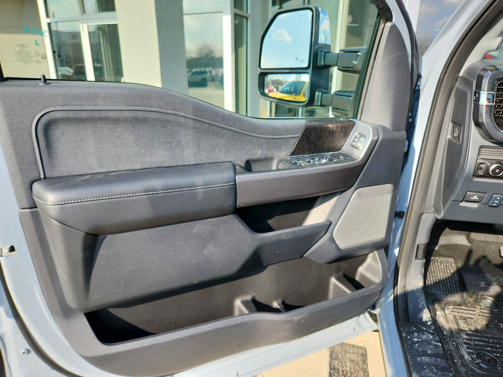 New 2026 Ford F250 Lariat w/ Lariat Premium Package image 23