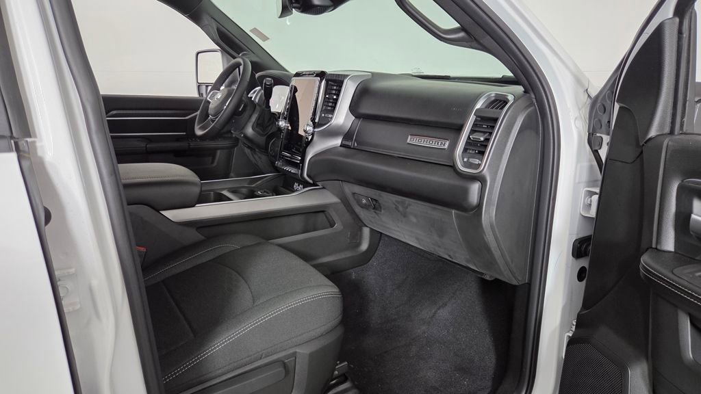 New 2025 RAM 2500 Big Horn image 33