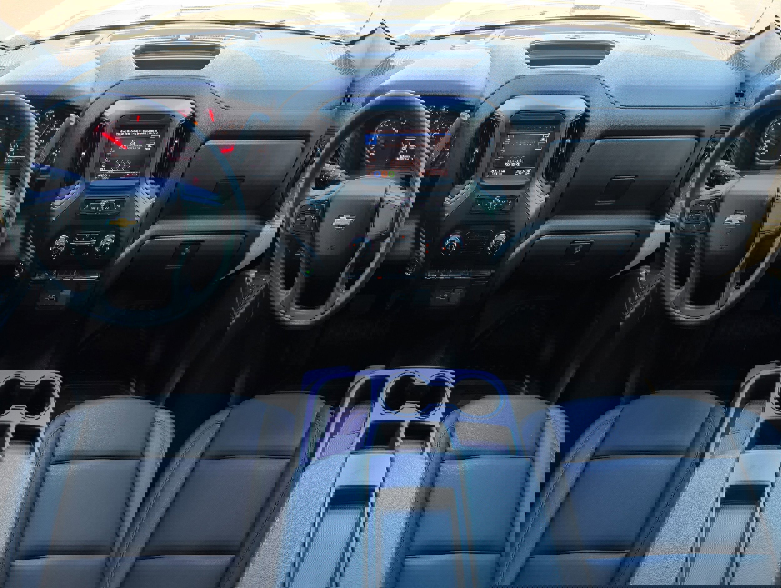 Used 2025 Chevrolet Silverado 1500 W/T w/ WT Value Package image 16