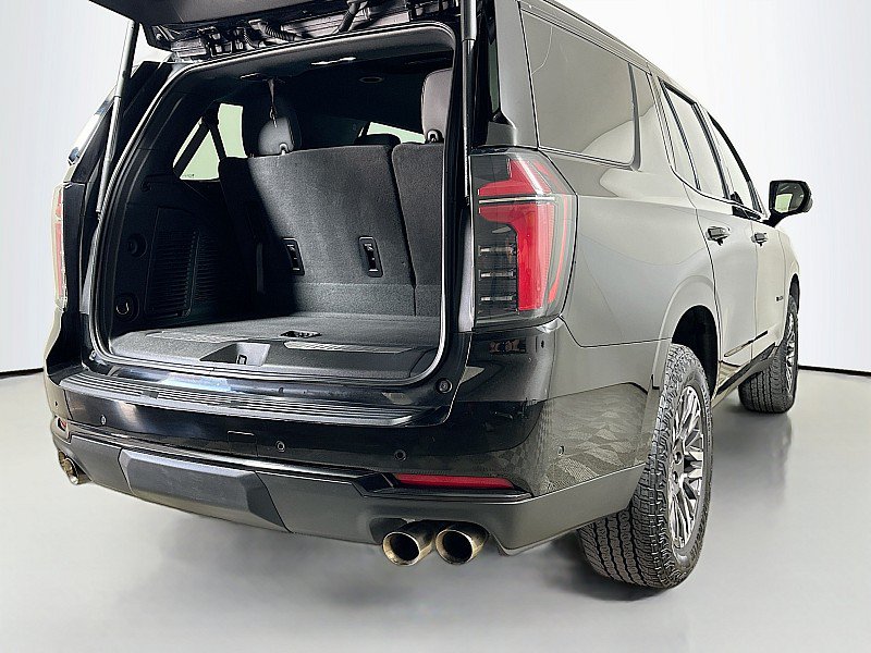 Used 2025 Chevrolet Tahoe Z71 AWD/4WD image 23