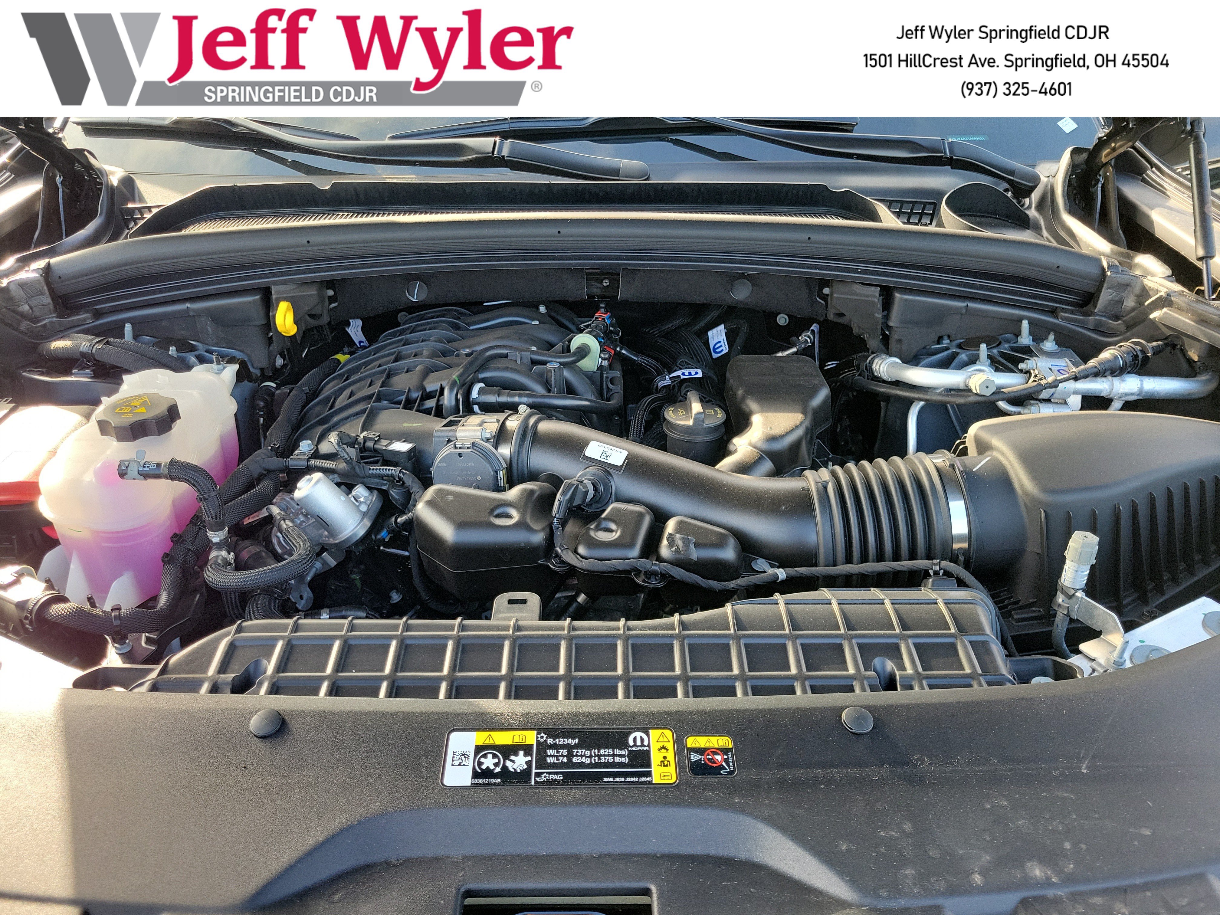 New 2026 Jeep Grand Cherokee L Laredo AWD/4WD image 17