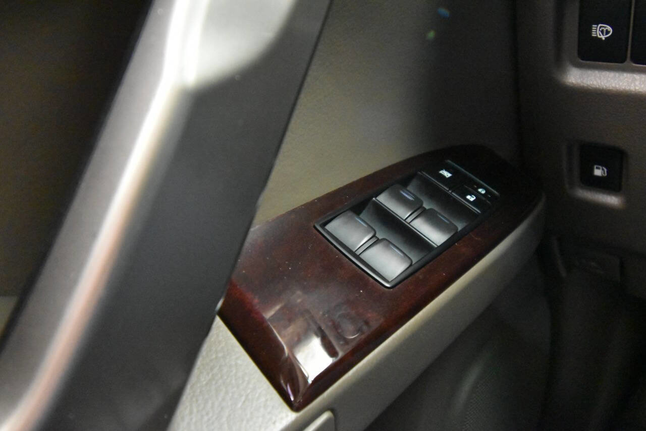 Used 2017 Lexus GX 460 Premium image 30