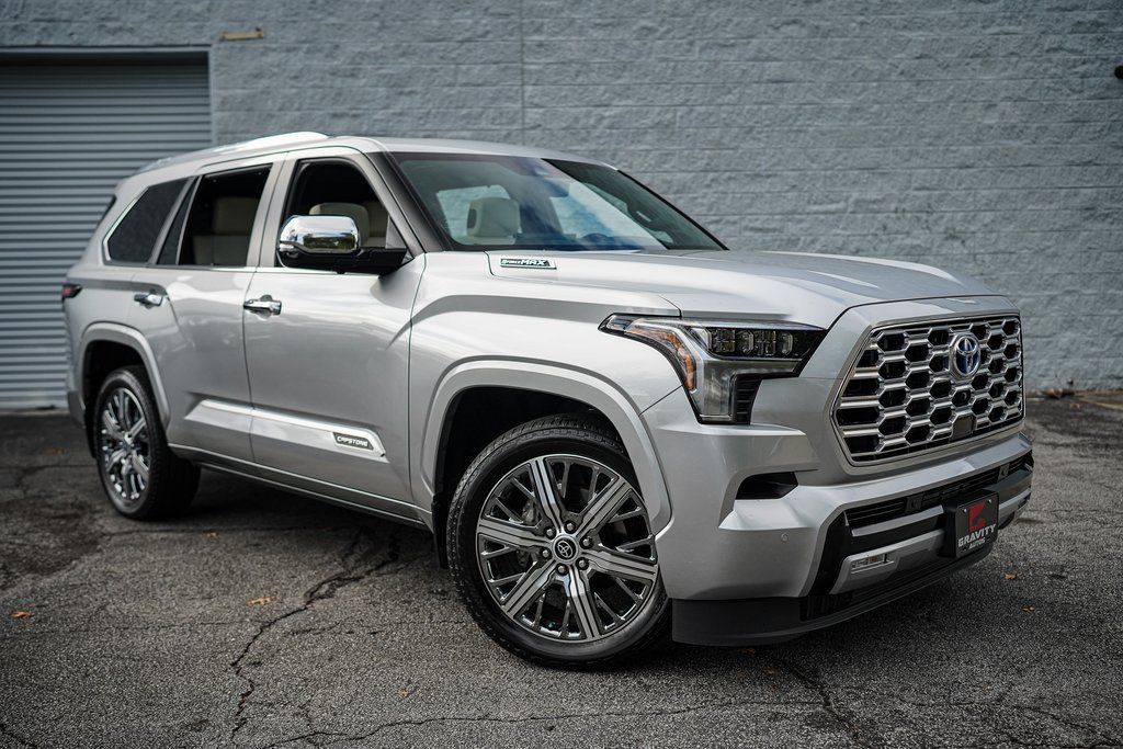 Used 2024 Toyota Sequoia Capstone image 8