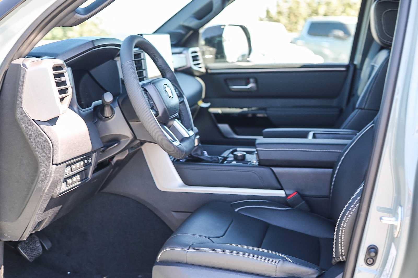New 2026 Toyota Tundra Limited AWD/4WD image 19