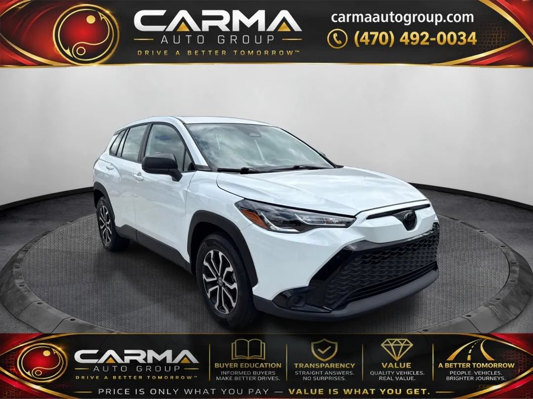 Used 2025 Toyota Corolla Cross AWD Hybrid image 7