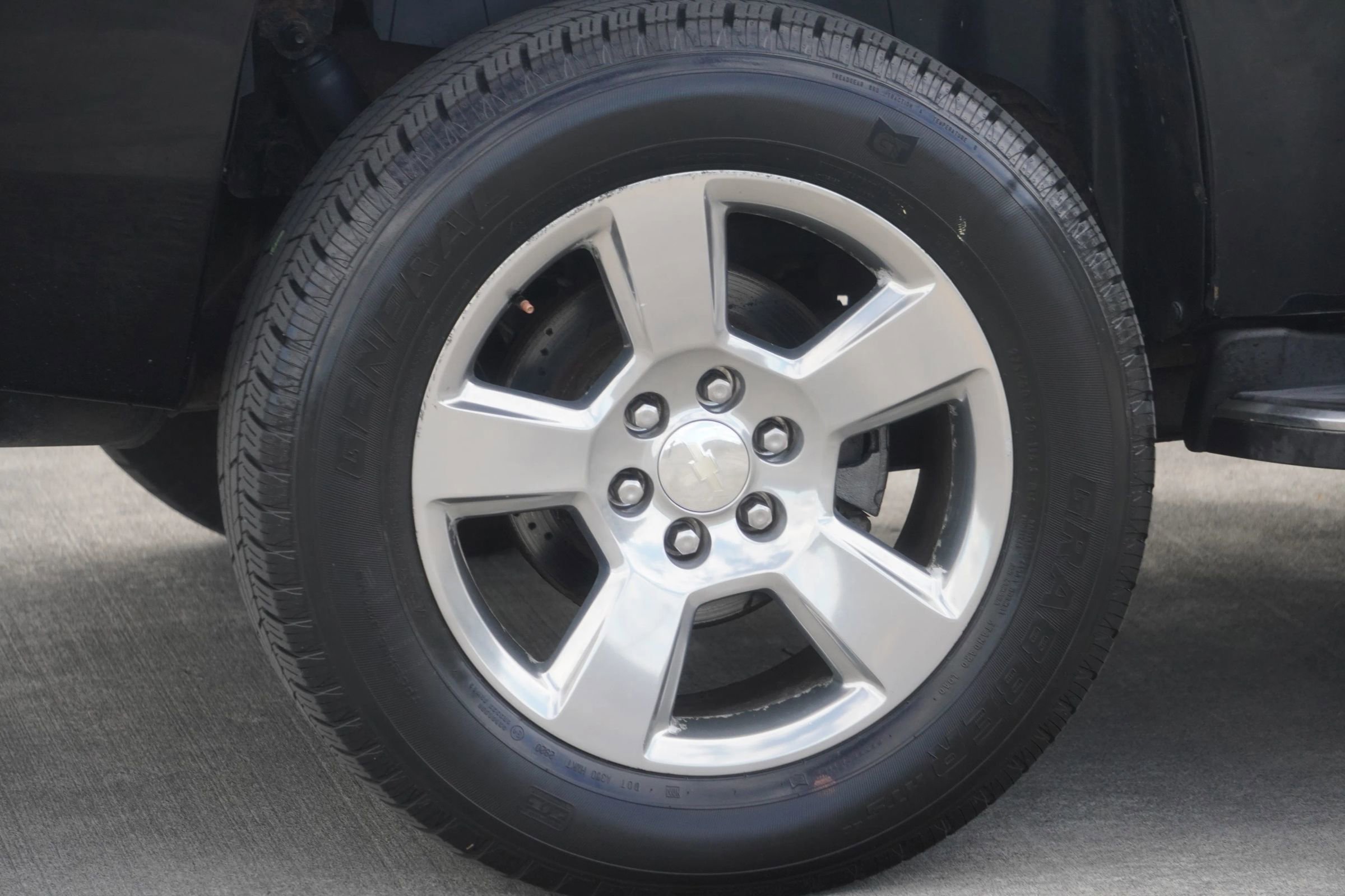 Used 2011 GMC Yukon Denali image 13