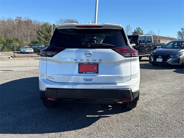 New 2026 Nissan Rogue SV w/ Cold Weather Package image 5