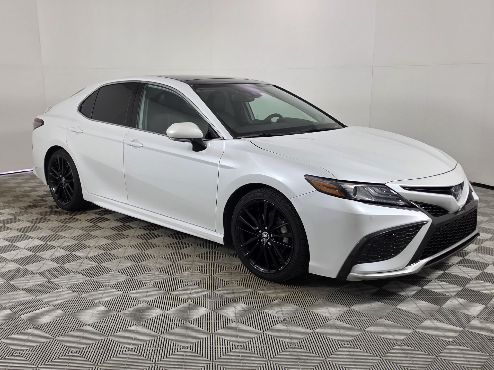 Used 2023 Toyota Camry XSE w/ Driver Assist Package FWD image 37