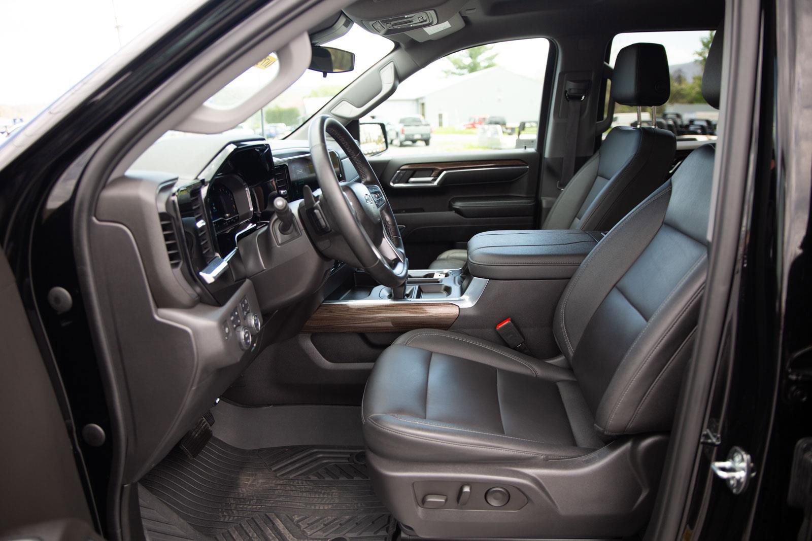 Certified 2023 Chevrolet Silverado 1500 LT Trail Boss w/ LT Trail Boss Premium Package image 22