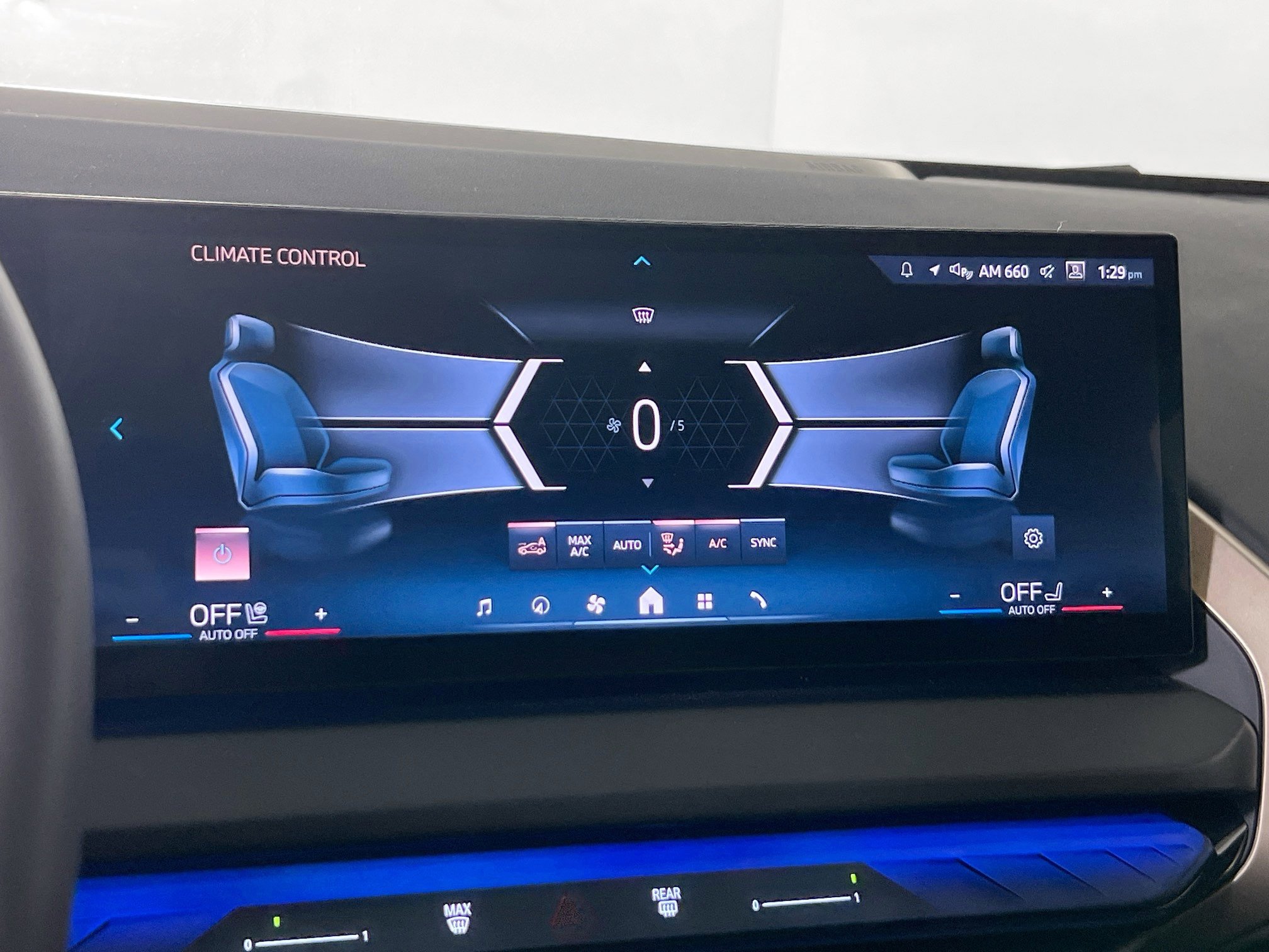 Used 2025 BMW X3 xDrive30i w/ Convenience Package image 14