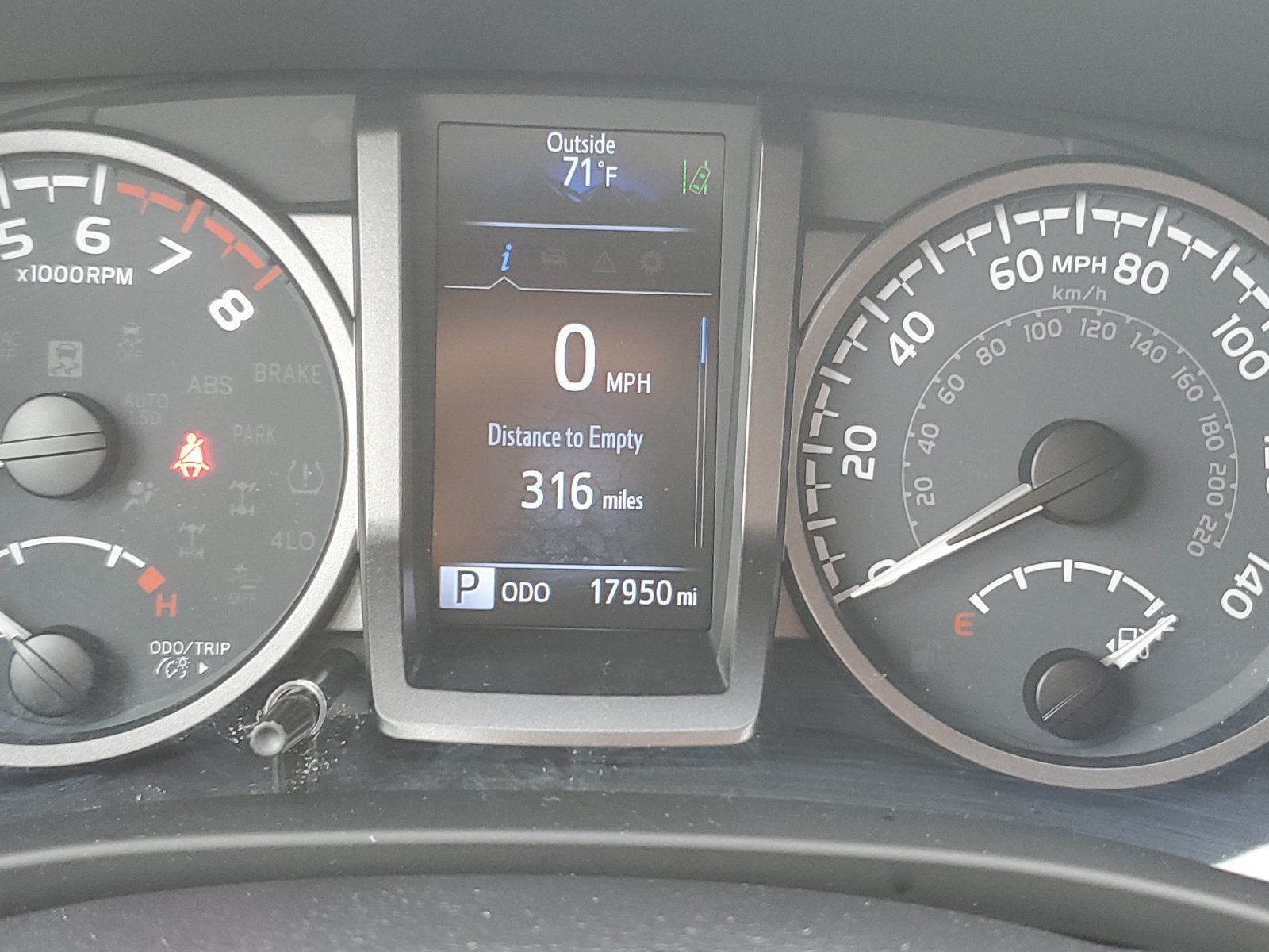 Certified 2023 Toyota Tacoma TRD Off-Road AWD/4WD image 25