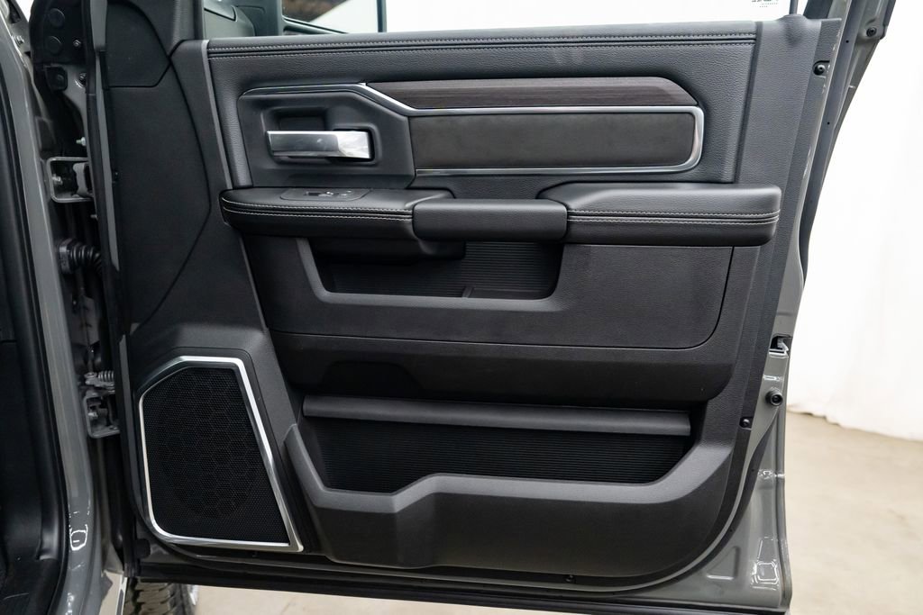 New 2026 RAM 2500 Laramie w/ Night Edition image 28