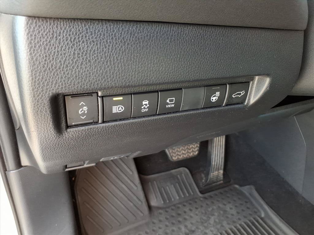 Used 2023 Toyota Venza Limited AWD/4WD image 27