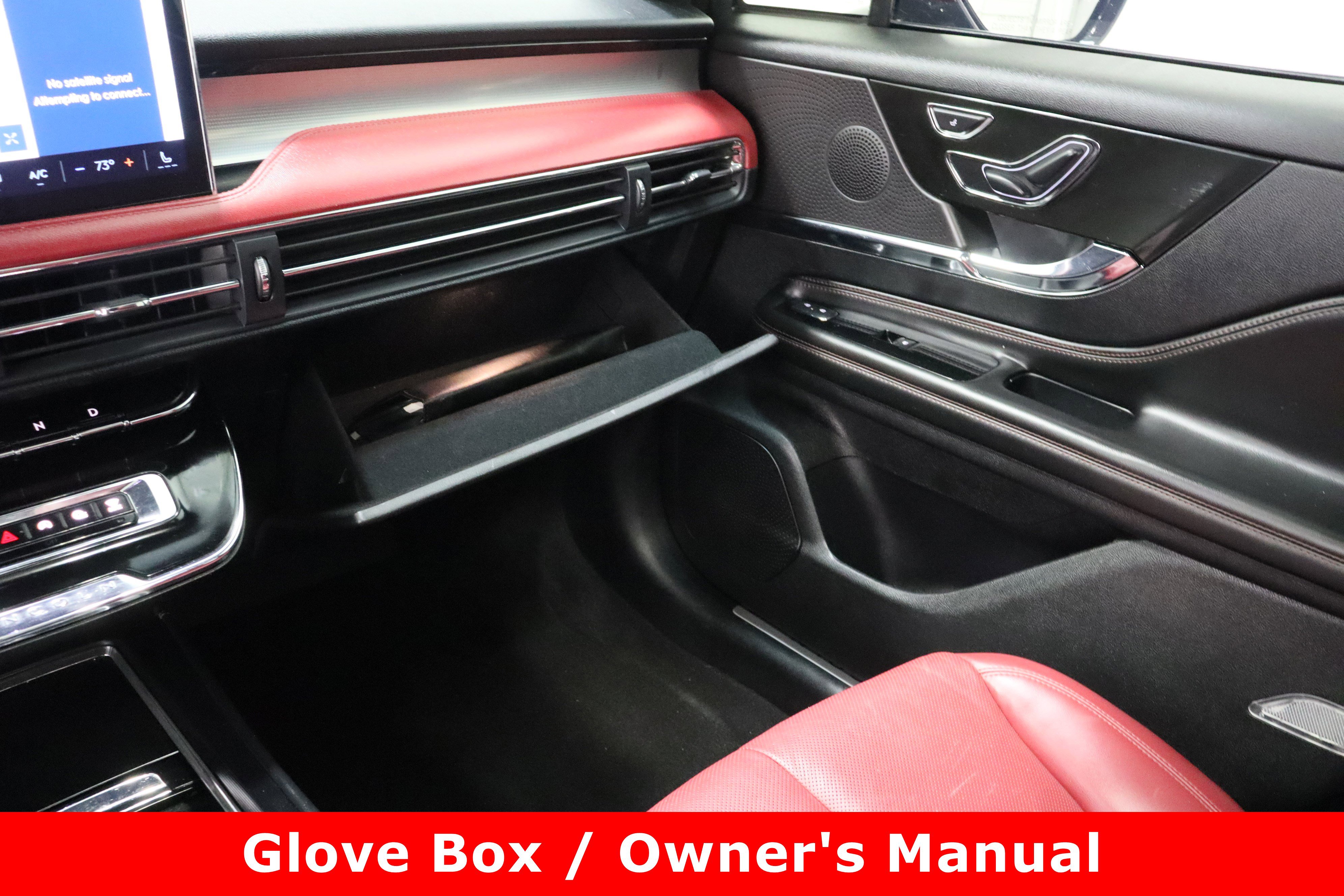 Used 2024 Lincoln Corsair Reserve w/ Equipment Group 201A image 22