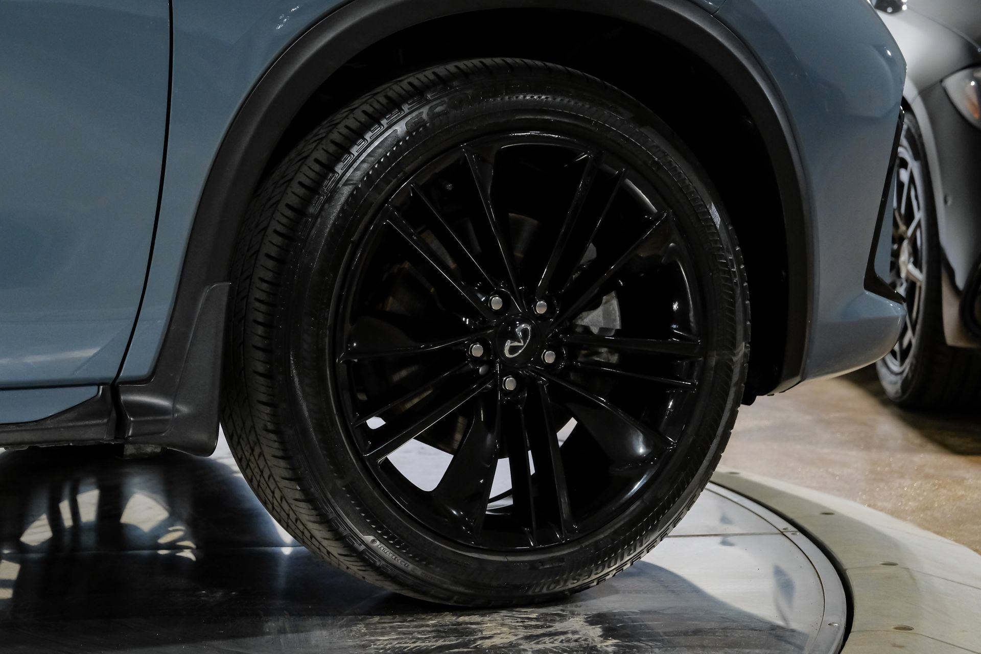 Used 2023 INFINITI QX55 Luxe w/ Cargo Package image 57