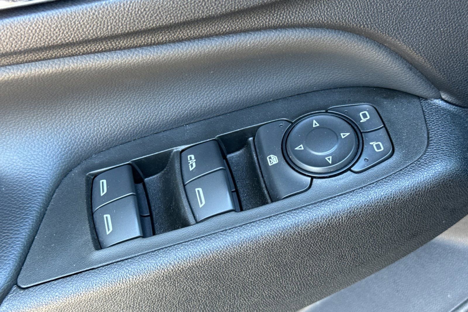 Certified 2022 Chevrolet Equinox LT image 11