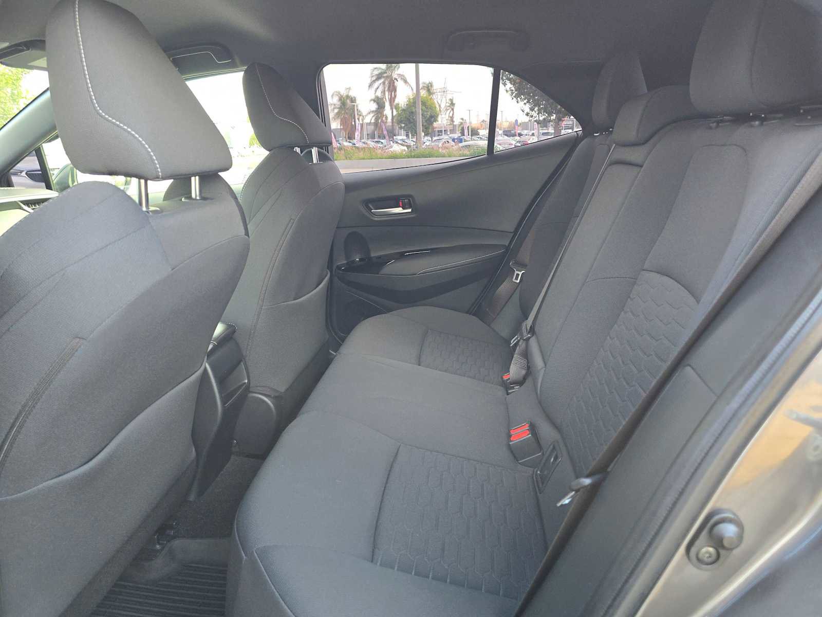 Used 2022 Toyota Corolla SE image 18