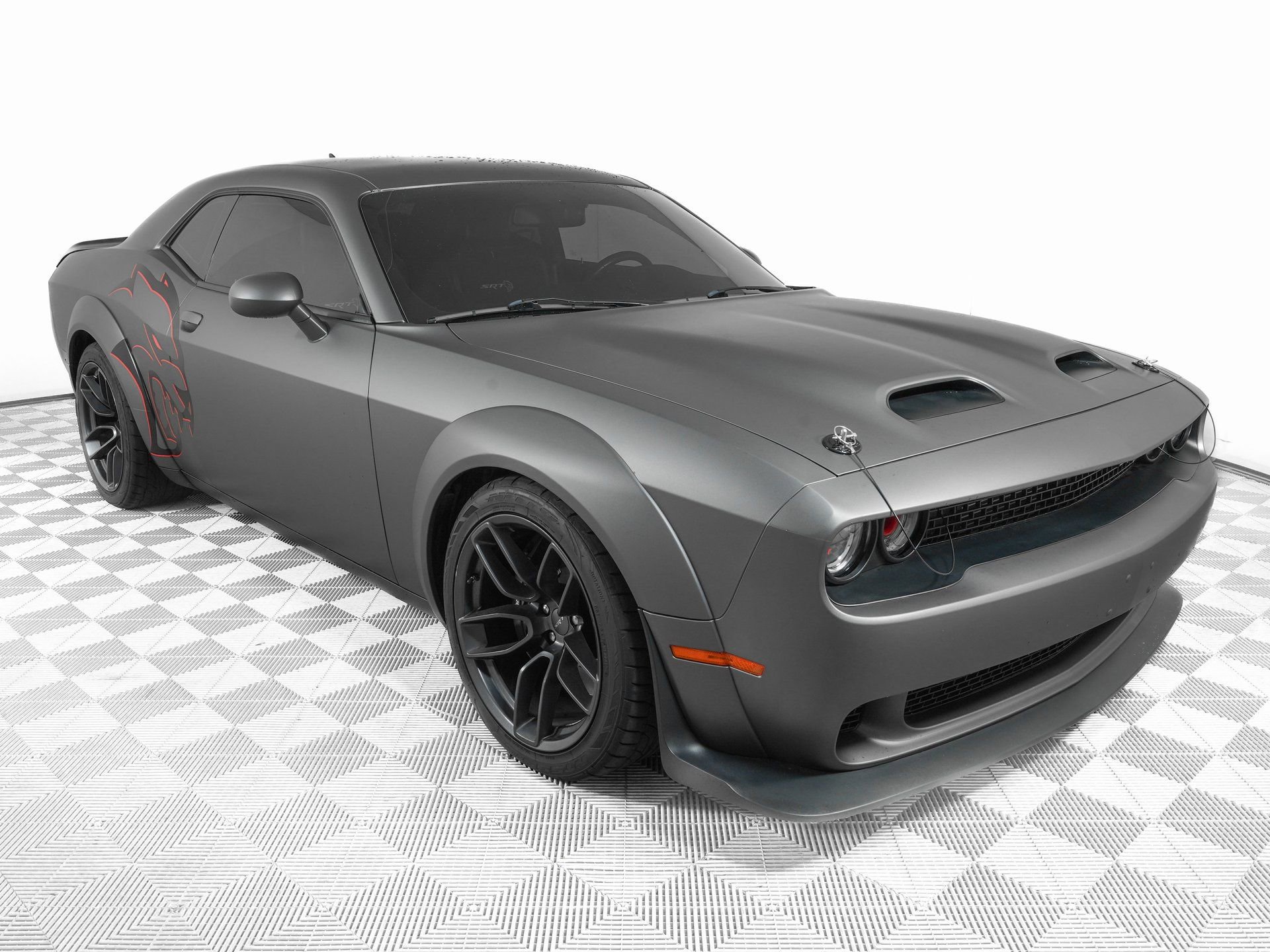 Used 2019 Dodge Challenger SRT Hellcat Redeye image 3