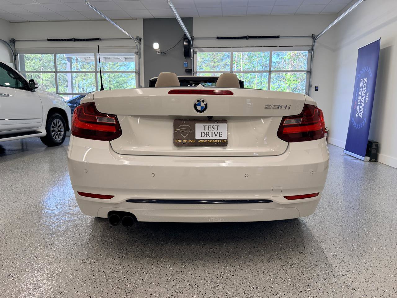 Used 2017 BMW 230i Convertible RWD image 19