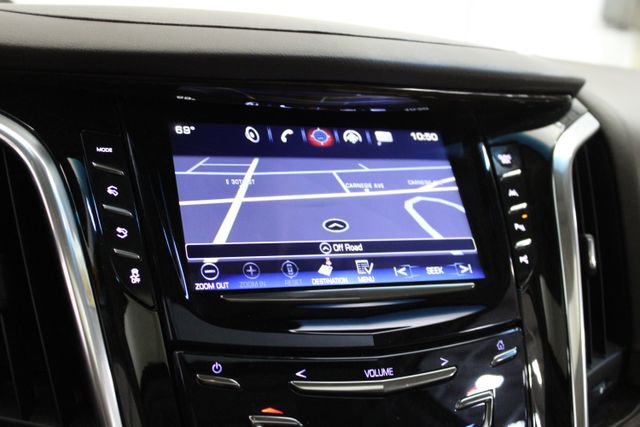 Used 2017 Cadillac Escalade Premium Luxury AWD/4WD image 16
