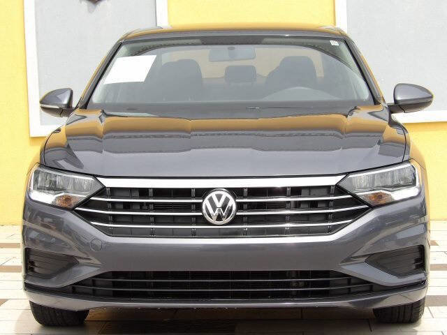 Used 2020 Volkswagen Jetta S w/ Driver Assistance Package image 2