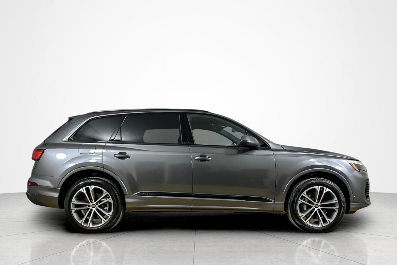 New 2026 Audi Q7 2.0T Premium Plus AWD/4WD image 7