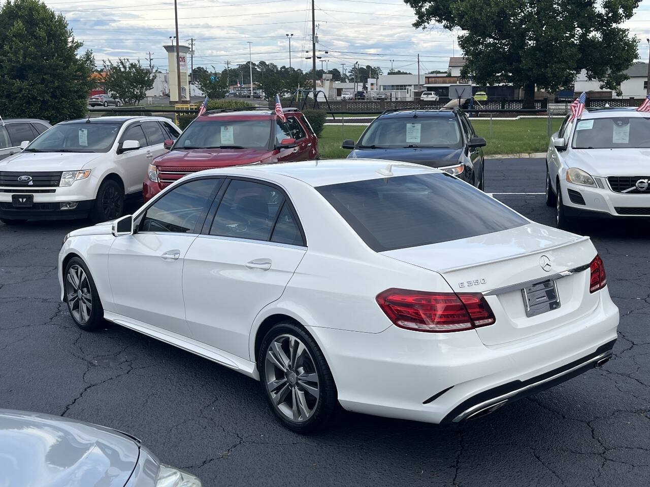 Used 2014 Mercedes-Benz E 350 Sedan image 18
