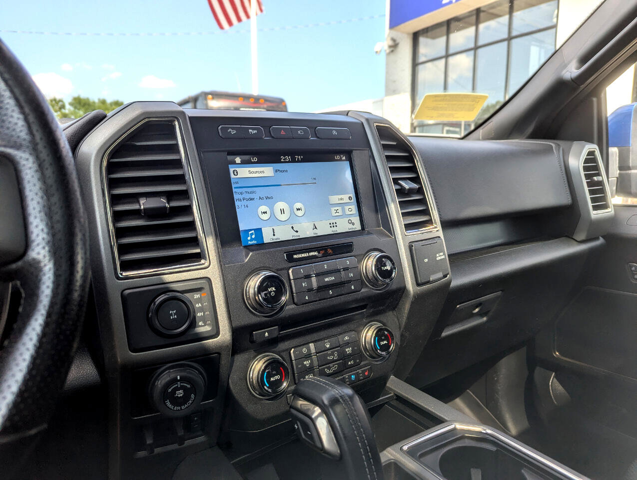 Used 2018 Ford F150 Raptor w/ Equipment Group 802A Luxury image 29