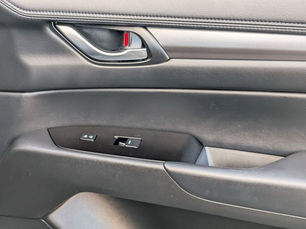 Used 2025 MAZDA CX-5 AWD 2.5 S w/ Preferred Package image 34