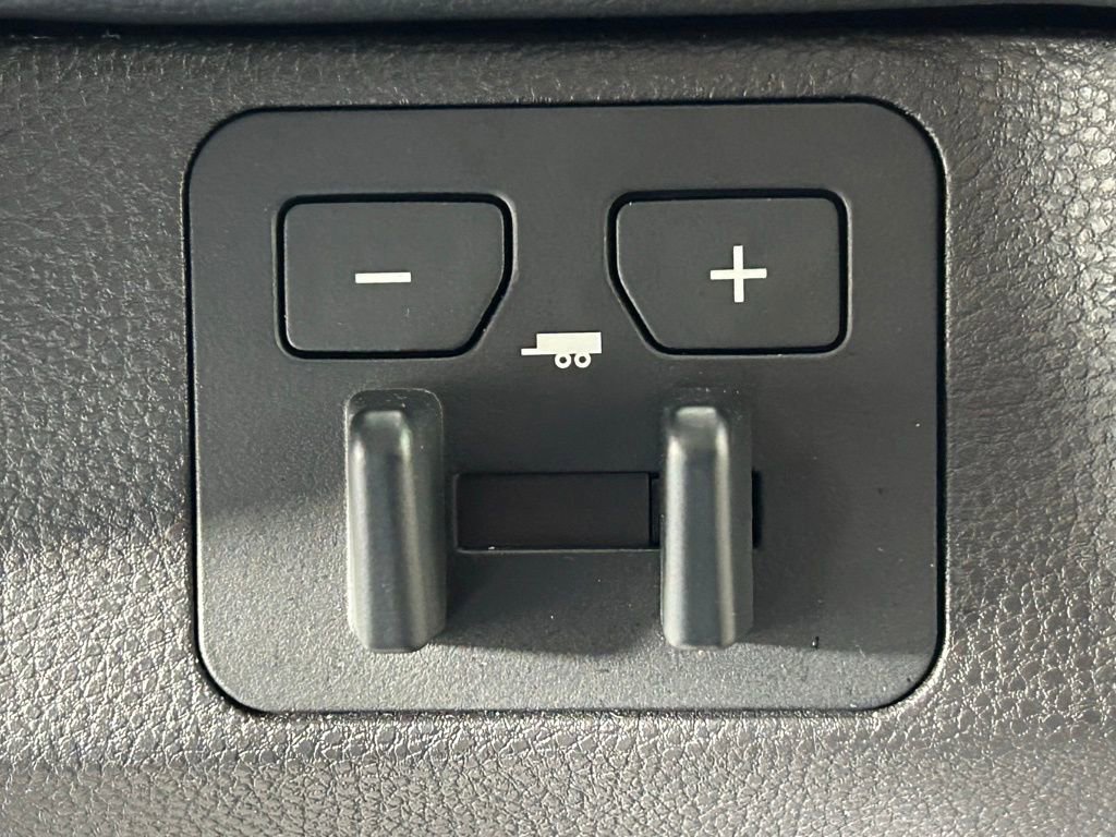 Used 2024 Toyota Sequoia Limited image 27