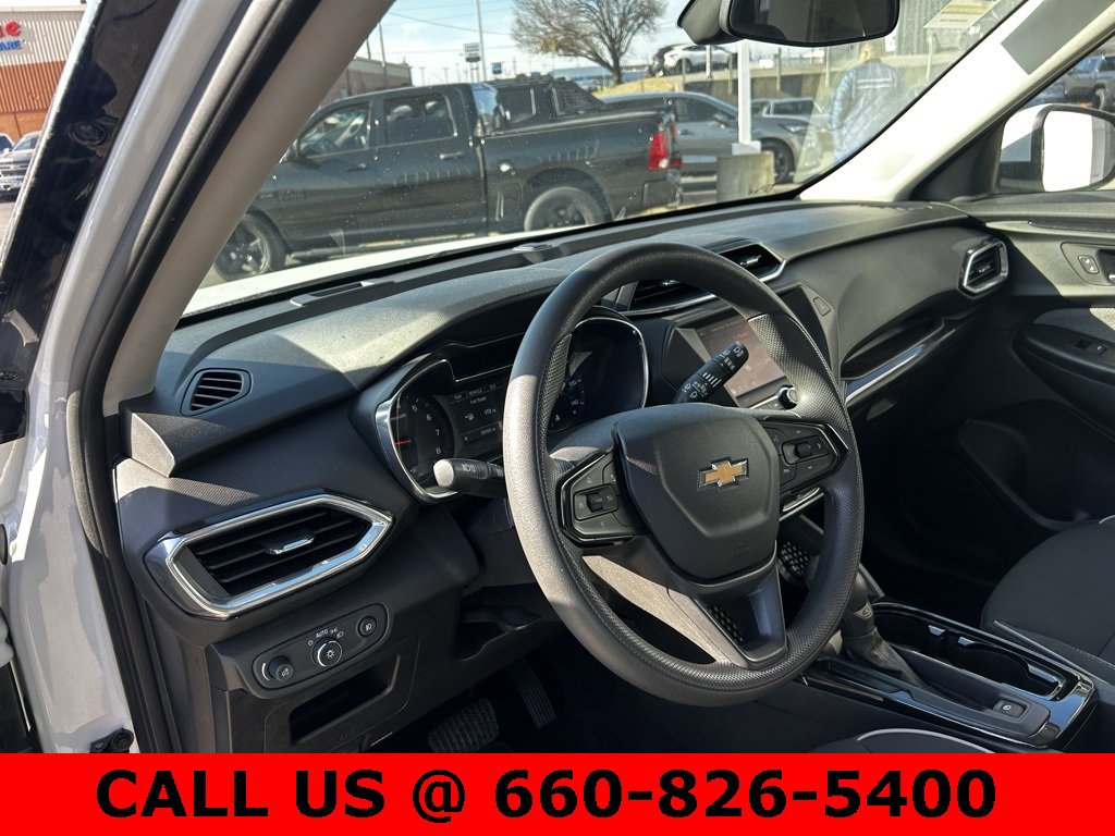 Used 2023 Chevrolet TrailBlazer LT image 15