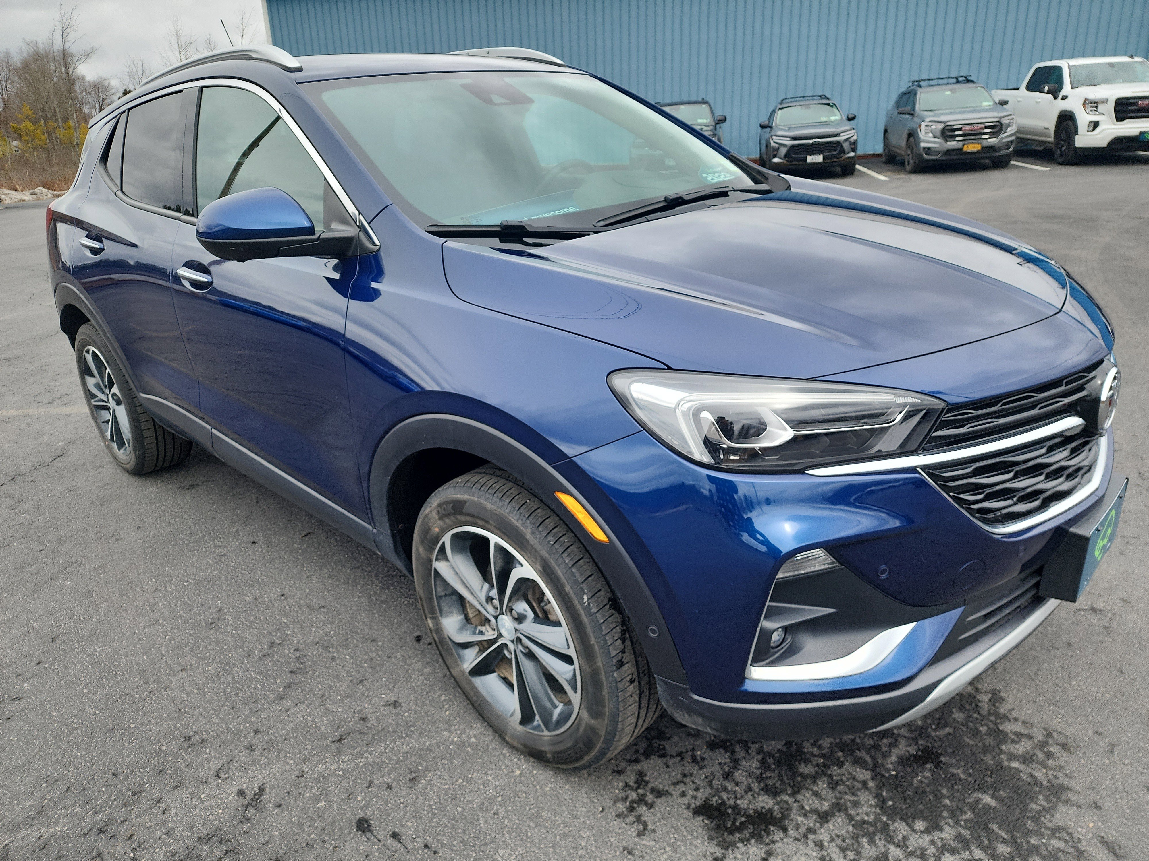 Certified 2023 Buick Encore GX Essence w/ Advanced Technology Package image 2