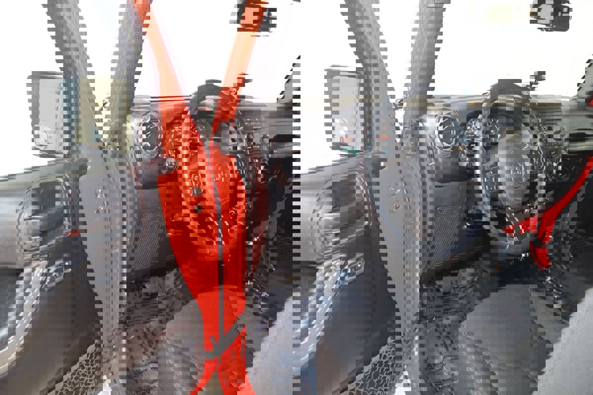 Used 2017 Jeep Wrangler Unlimited Sport w/ Quick Order Package 24S image 37