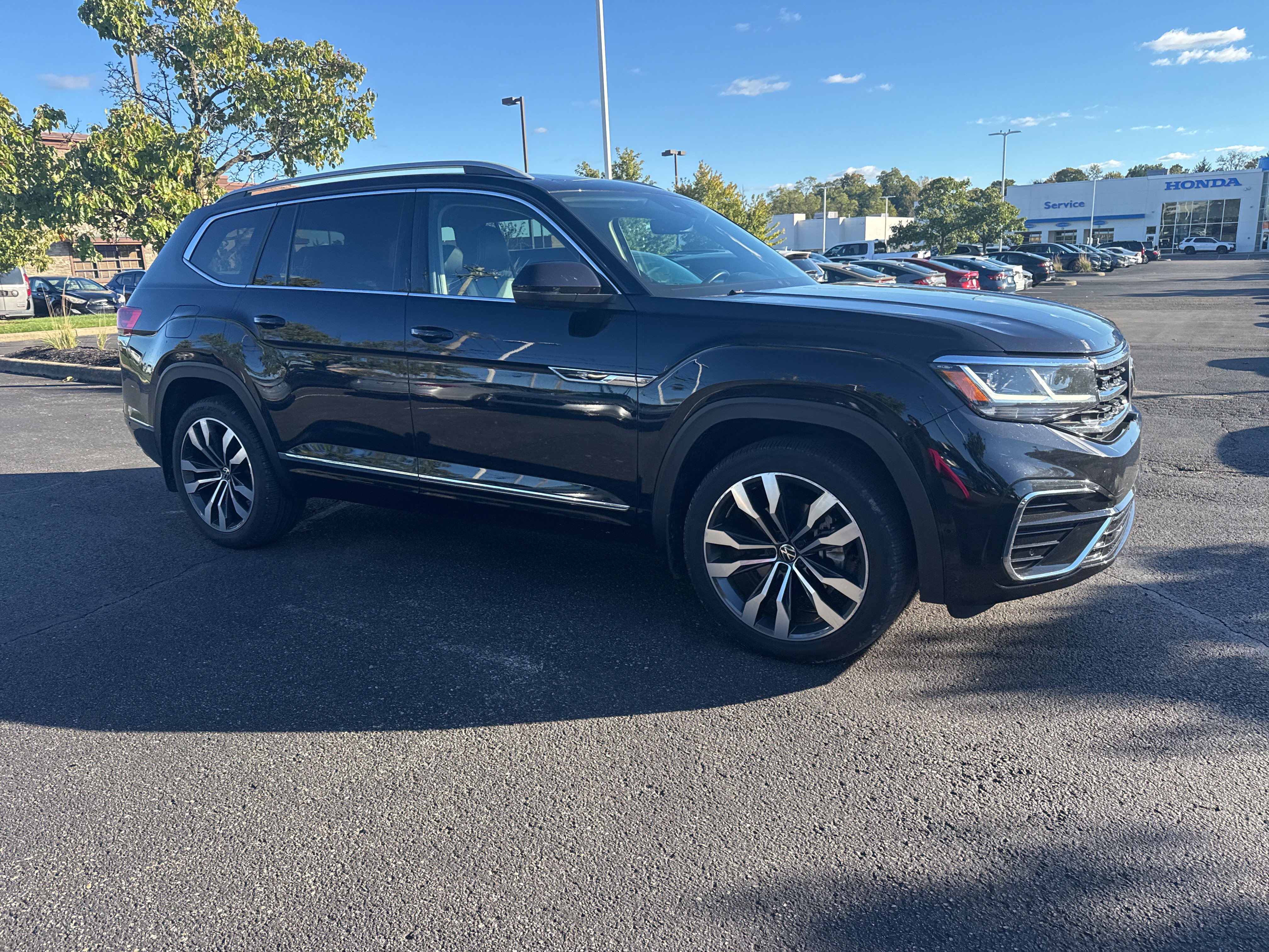 Used 2022 Volkswagen Atlas SEL Premium AWD/4WD image 27